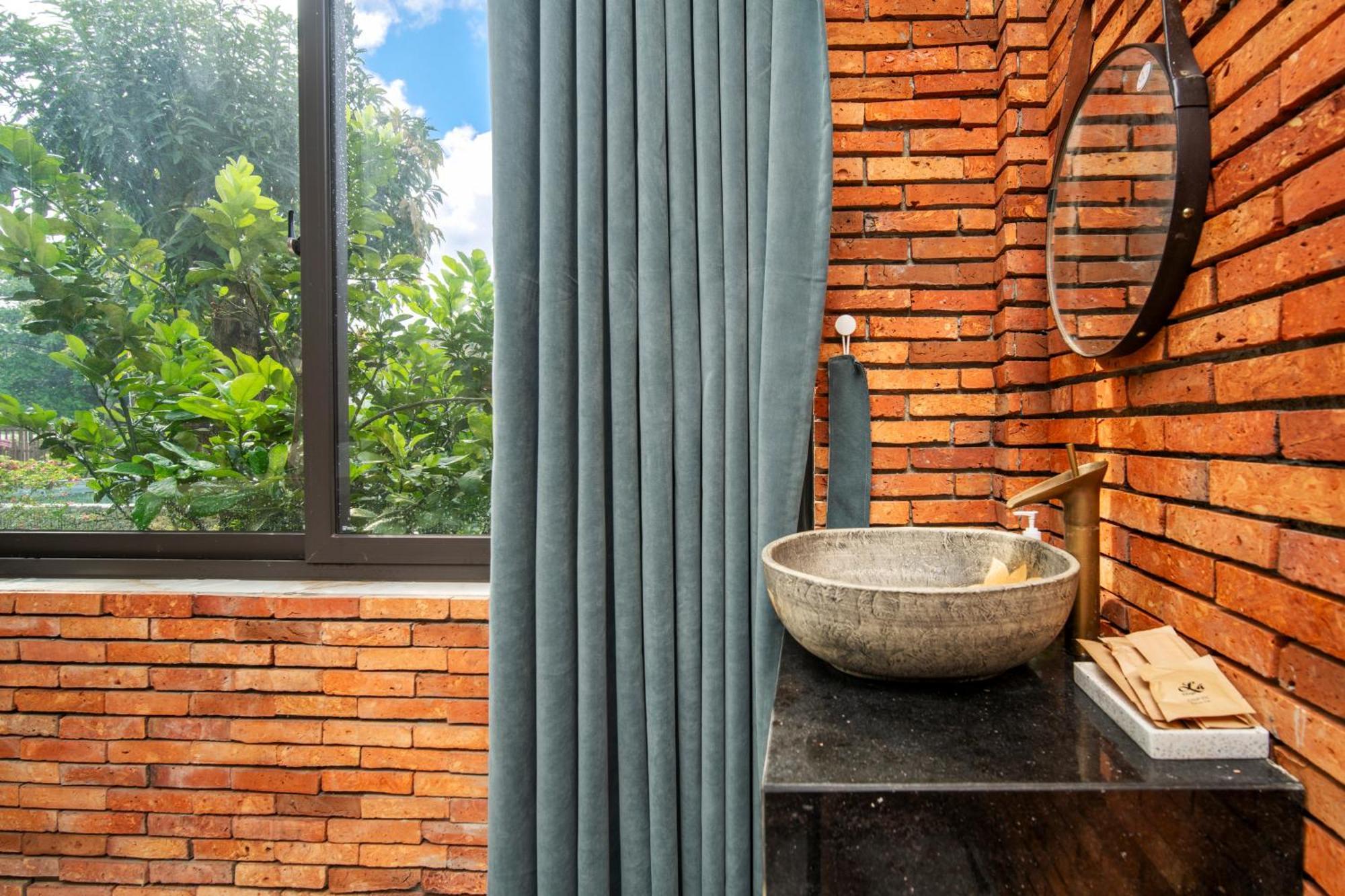 La Retreat Hotel Da Nang Exterior photo